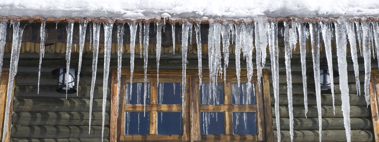 spray foam prevents ice dams by providing proper insulation in Modesto attic spaces